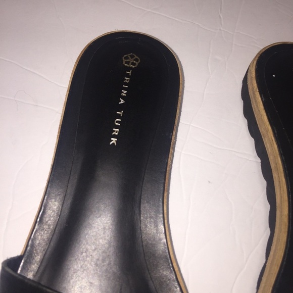 𝅺Trina Turk calabasas Black sandal slides size 7.5 - Picture 4 of 5